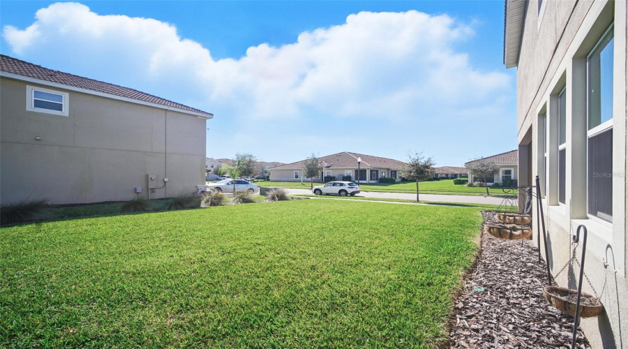 Davenport, Florida 33896, 4 Bedrooms Bedrooms, ,2 Bathroomsbathrooms,Residential,For Sale,Trappers Trail,Mfrs5122584