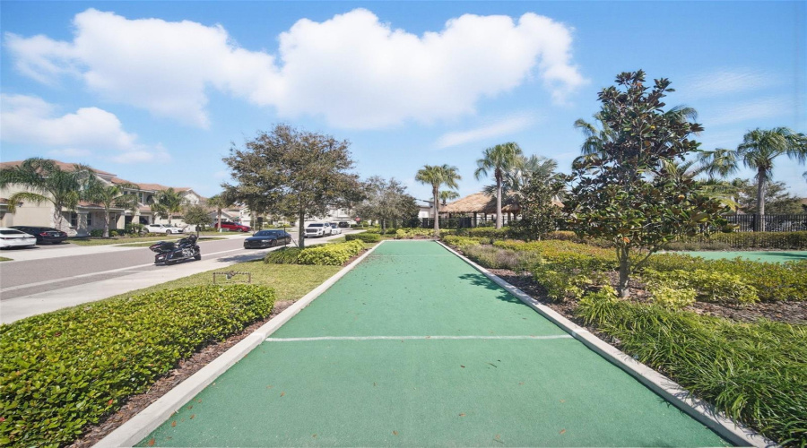 Davenport, Florida 33896, 4 Bedrooms Bedrooms, ,2 Bathroomsbathrooms,Residential,For Sale,Trappers Trail,Mfrs5122584