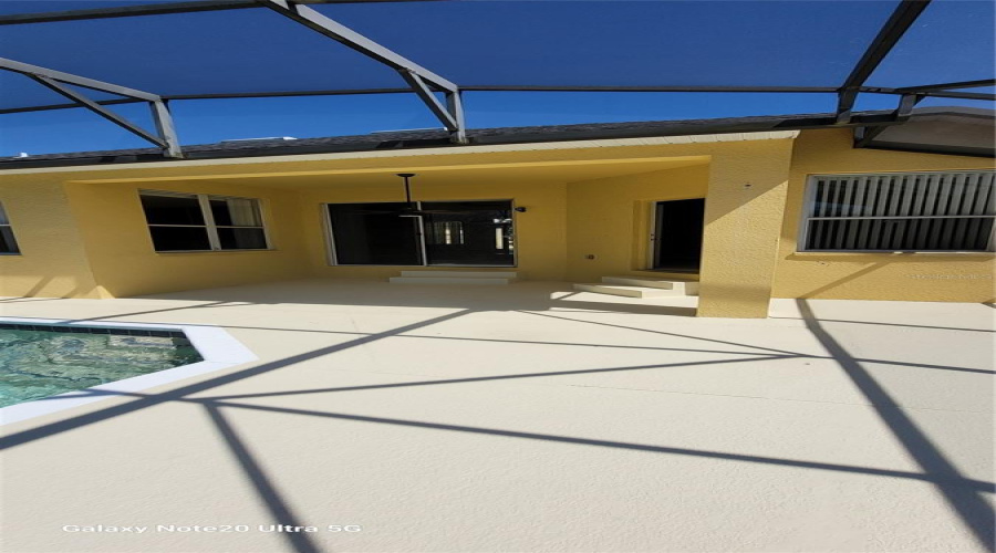 Davenport, Florida 33837, 4 Bedrooms Bedrooms, ,3 Bathroomsbathrooms,Residential,For Sale,Wildflower,Mfrtb8361257