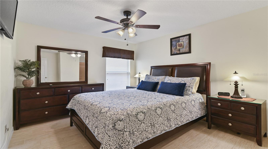 Davenport, Florida 33897, 4 Bedrooms Bedrooms, ,3 Bathroomsbathrooms,Residential,For Sale,Cordova Ave,Mfrs5122544