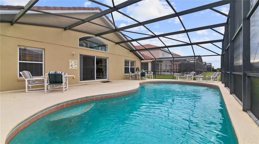 Davenport, Florida 33897, 4 Bedrooms Bedrooms, ,3 Bathroomsbathrooms,Residential,For Sale,Cordova Ave,Mfrs5122544