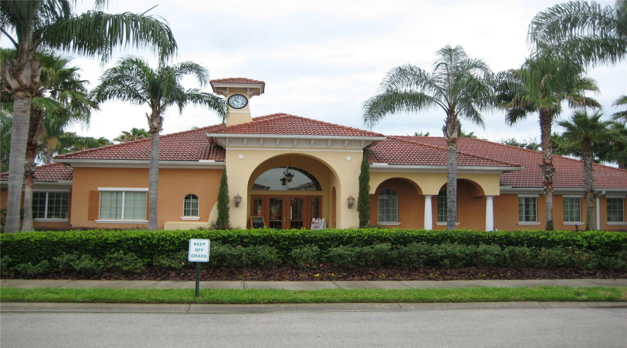 Davenport, Florida 33897, 4 Bedrooms Bedrooms, ,3 Bathroomsbathrooms,Residential,For Sale,Cordova Ave,Mfrs5122544