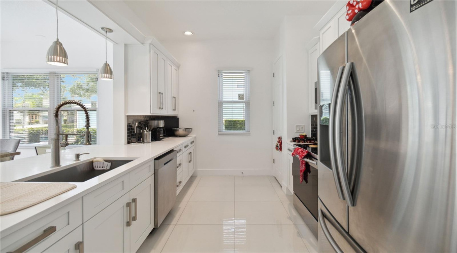 Reunion, Florida 34747, 4 Bedrooms Bedrooms, ,3 Bathroomsbathrooms,Residential,For Sale,Fairview,Mfro6290066