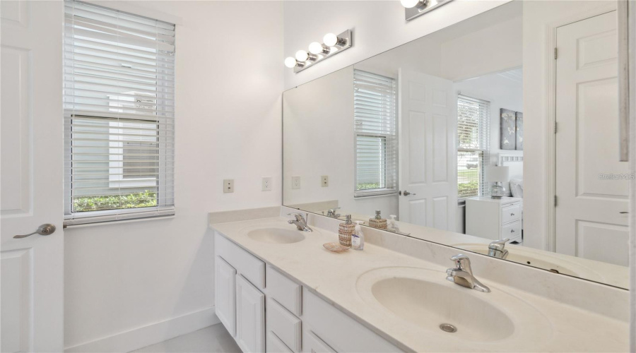 Reunion, Florida 34747, 4 Bedrooms Bedrooms, ,3 Bathroomsbathrooms,Residential,For Sale,Fairview,Mfro6290066