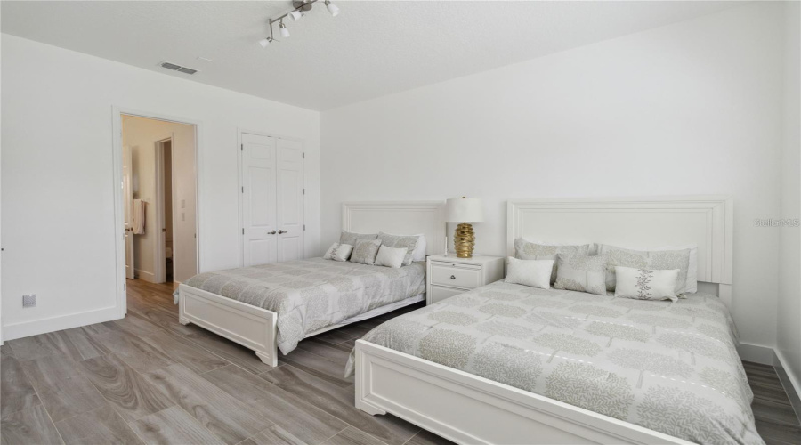 Reunion, Florida 34747, 4 Bedrooms Bedrooms, ,3 Bathroomsbathrooms,Residential,For Sale,Fairview,Mfro6290066