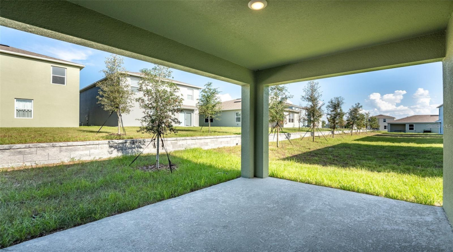 Davenport, Florida 33837, 3 Bedrooms Bedrooms, ,2 Bathroomsbathrooms,Residential,For Sale,Ribbon Fall,Mfro6289934