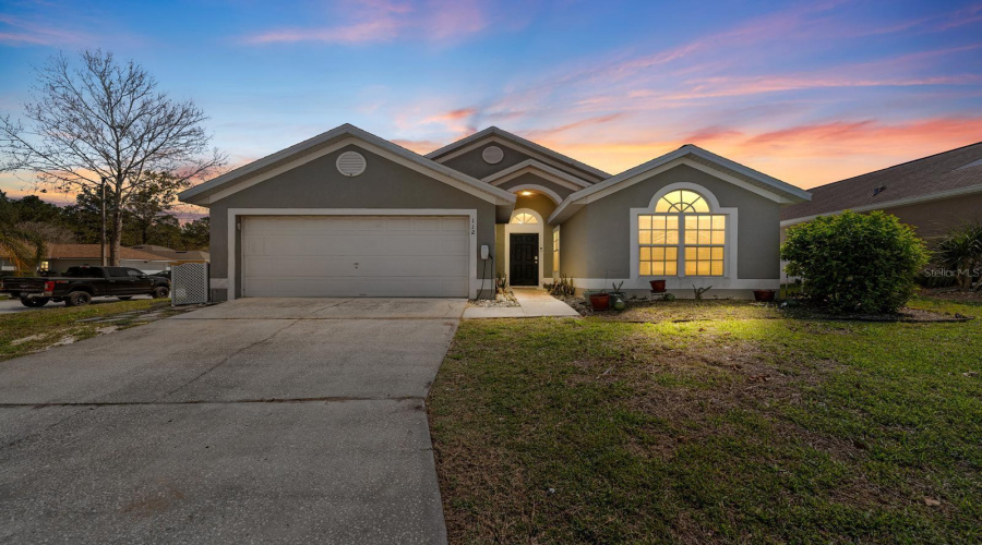 Davenport, Florida 33897, 4 Bedrooms Bedrooms, ,2 Bathroomsbathrooms,Residential,For Sale,Thorne Meadow,Mfrtb8362172