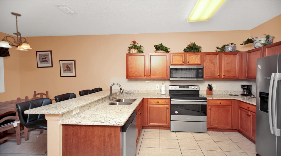 Davenport, Florida 33897, 6 Bedrooms Bedrooms, ,5 Bathroomsbathrooms,Residential,For Sale,Montara,Mfrp4934126