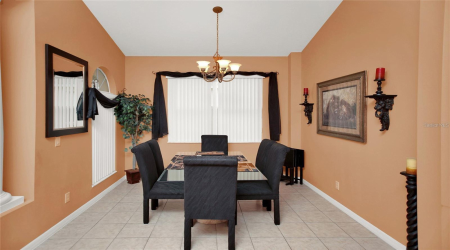 Davenport, Florida 33897, 6 Bedrooms Bedrooms, ,5 Bathroomsbathrooms,Residential,For Sale,Montara,Mfrp4934126