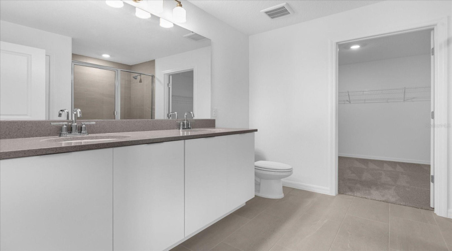 DAVENPORT, Florida 33896, 5 Bedrooms Bedrooms, ,4 BathroomsBathrooms,Residential,For Sale,LANCASHIRE,0,MFRO6290316