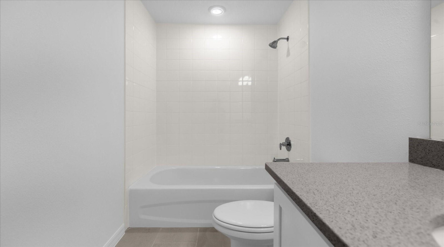 DAVENPORT, Florida 33896, 5 Bedrooms Bedrooms, ,4 BathroomsBathrooms,Residential,For Sale,LANCASHIRE,0,MFRO6290316