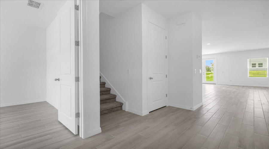 DAVENPORT, Florida 33896, 5 Bedrooms Bedrooms, ,4 BathroomsBathrooms,Residential,For Sale,LANCASHIRE,0,MFRO6290316