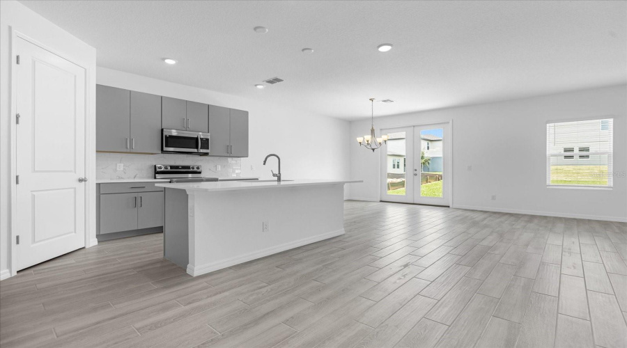 DAVENPORT, Florida 33896, 5 Bedrooms Bedrooms, ,4 BathroomsBathrooms,Residential,For Sale,LANCASHIRE,0,MFRO6290316