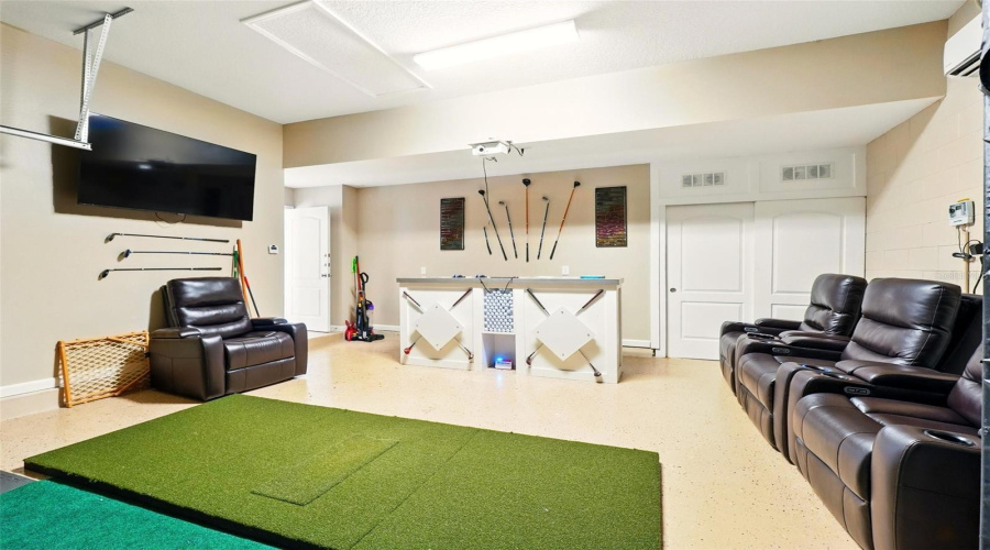 Davenport, Florida 33897, 4 Bedrooms Bedrooms, ,3 Bathroomsbathrooms,Residential,For Sale,Prestwick,Mfro6290172