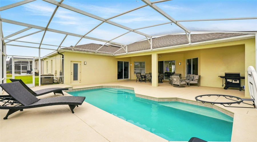 Davenport, Florida 33897, 4 Bedrooms Bedrooms, ,3 Bathroomsbathrooms,Residential,For Sale,Prestwick,Mfro6290172