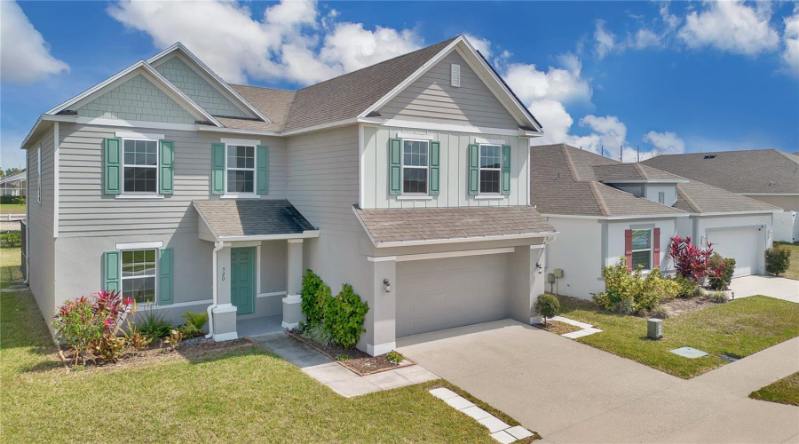 Davenport, Florida 33837, 5 Bedrooms Bedrooms, ,3 Bathroomsbathrooms,Residential,For Sale,Pinecrest,Mfro6290142