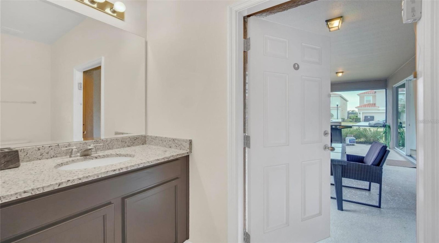 DAVENPORT, Florida 33837, 7 Bedrooms Bedrooms, ,5 BathroomsBathrooms,Residential,For Sale,BROAD OAK,0,MFRO6290248