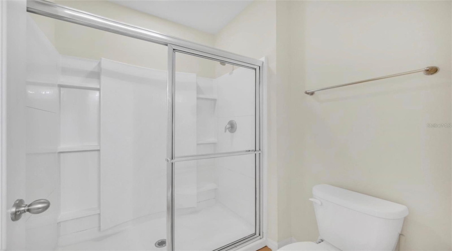 DAVENPORT, Florida 33837, 7 Bedrooms Bedrooms, ,5 BathroomsBathrooms,Residential,For Sale,BROAD OAK,0,MFRO6290248