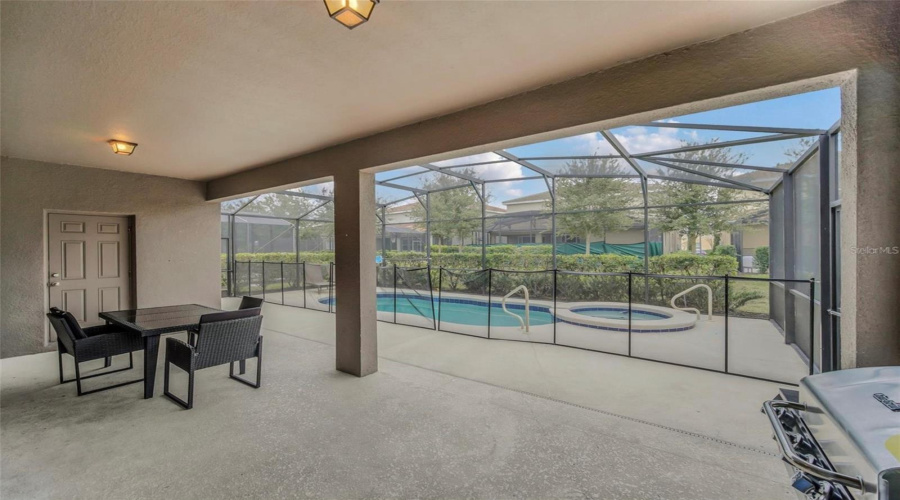 DAVENPORT, Florida 33837, 7 Bedrooms Bedrooms, ,5 BathroomsBathrooms,Residential,For Sale,BROAD OAK,0,MFRO6290248