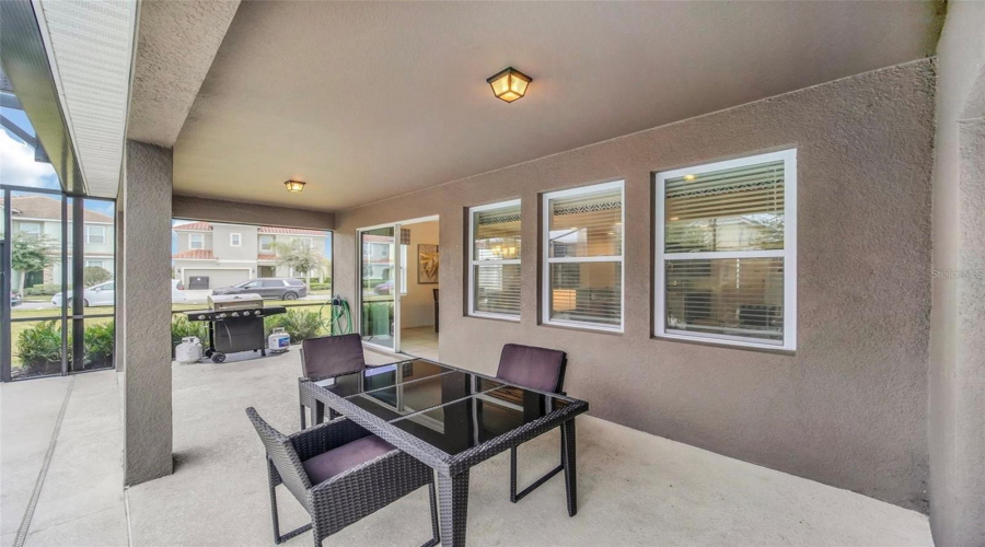 DAVENPORT, Florida 33837, 7 Bedrooms Bedrooms, ,5 BathroomsBathrooms,Residential,For Sale,BROAD OAK,0,MFRO6290248