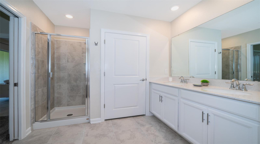 Davenport, Florida 33896, 2 Bedrooms Bedrooms, ,2 Bathroomsbathrooms,Residential,For Sale,Drop,Mfrs5122734