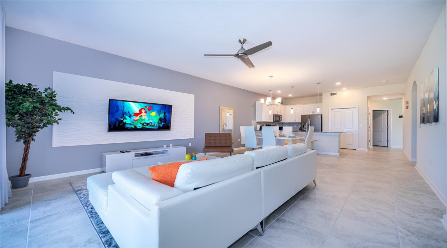 Davenport, Florida 33896, 2 Bedrooms Bedrooms, ,2 Bathroomsbathrooms,Residential,For Sale,Drop,Mfrs5122734