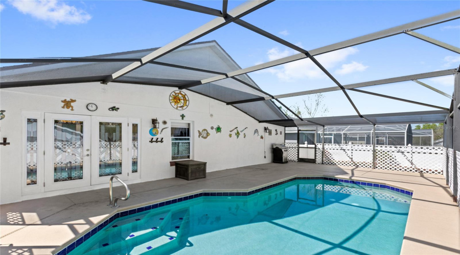 Davenport, Florida 33897, 4 Bedrooms Bedrooms, ,2 Bathroomsbathrooms,Residential,For Sale,Hillside,Mfro6290191