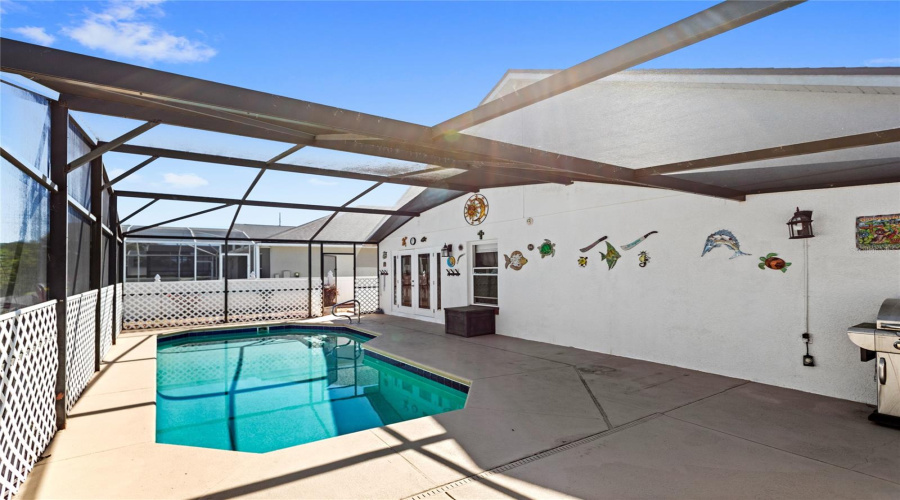 Davenport, Florida 33897, 4 Bedrooms Bedrooms, ,2 Bathroomsbathrooms,Residential,For Sale,Hillside,Mfro6290191