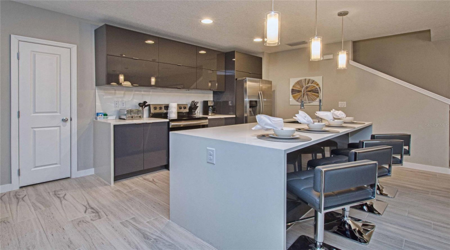 Kissimmee, Florida 34746, 4 Bedrooms Bedrooms, ,3 Bathroomsbathrooms,Residential,For Sale,Le Reve,Mfrs5122765