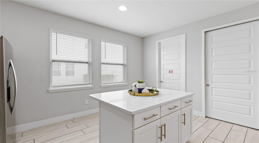 Kissimmee, Florida 34747, 6 Bedrooms Bedrooms, ,6 Bathroomsbathrooms,Residential,For Sale,Marker,Mfro6290419