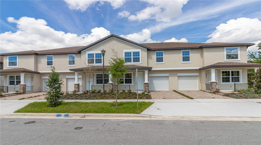 Kissimmee, Florida 34746, 4 Bedrooms Bedrooms, ,2 Bathroomsbathrooms,Residential,For Sale,Summer Flowers,Mfro6290538