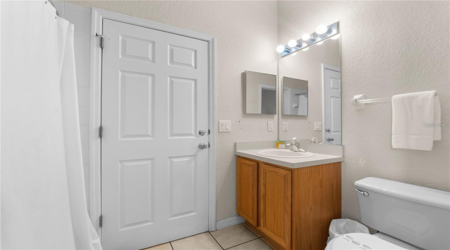 DAVENPORT, Florida 33897, 3 Bedrooms Bedrooms, ,3 BathroomsBathrooms,Residential,For Sale,CAMBRIA,MFRTB8344470