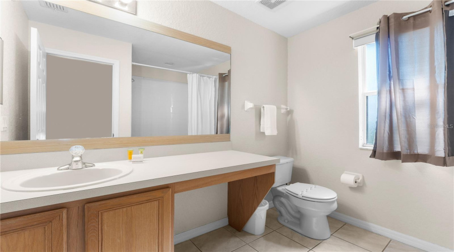 DAVENPORT, Florida 33897, 3 Bedrooms Bedrooms, ,3 BathroomsBathrooms,Residential,For Sale,CAMBRIA,MFRTB8344470