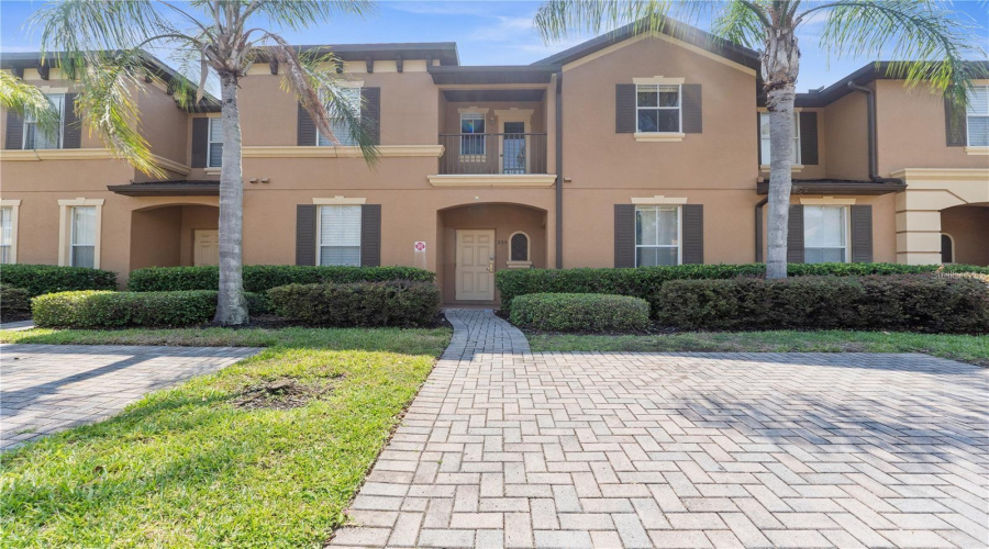 DAVENPORT, Florida 33897, 3 Bedrooms Bedrooms, ,3 BathroomsBathrooms,Residential,For Sale,CAMBRIA,MFRTB8344470