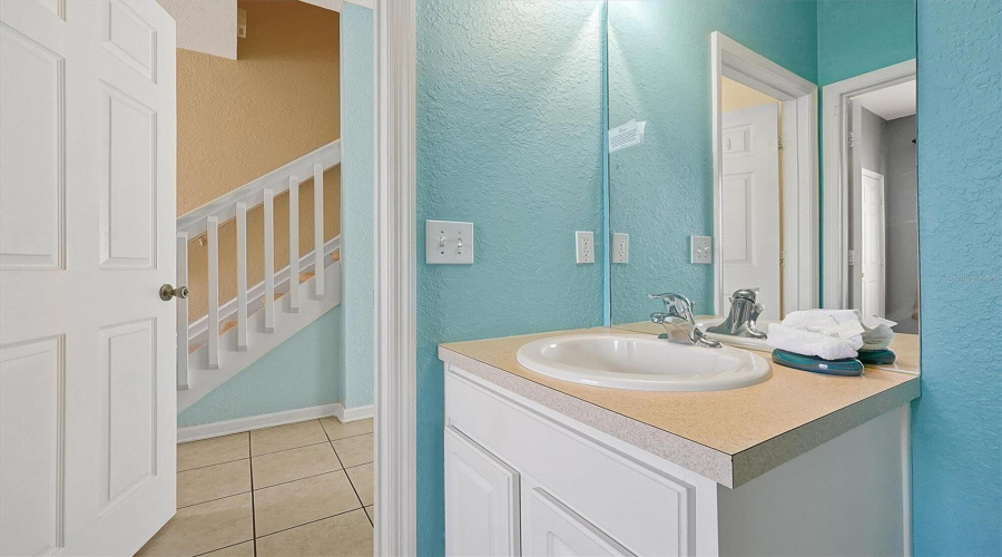 Kissimmee, Florida 34747, 3 Bedrooms Bedrooms, ,3 Bathroomsbathrooms,Residential,For Sale,Maneshaw,Mfro6290864