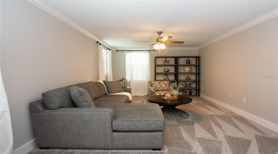 KISSIMMEE, Florida 34746, 5 Bedrooms Bedrooms, ,4 BathroomsBathrooms,Residential,For Sale,MYRTLE PINE,0,MFRO6287353