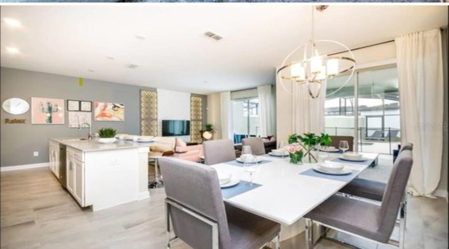 KISSIMMEE, Florida 34746, 4 Bedrooms Bedrooms, ,3 BathroomsBathrooms,Residential,For Sale,WINDERMERE,0,MFRO6290660