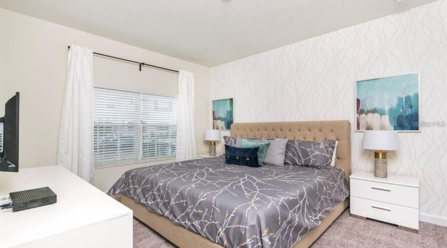 KISSIMMEE, Florida 34746, 4 Bedrooms Bedrooms, ,3 BathroomsBathrooms,Residential,For Sale,WINDERMERE,0,MFRO6290660