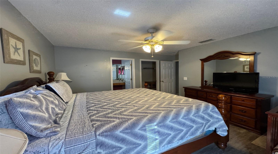 KISSIMMEE, Florida 34747, 8 Bedrooms Bedrooms, ,4 BathroomsBathrooms,Residential,For Sale,EMERALD ISLAND,0,MFRS5122818