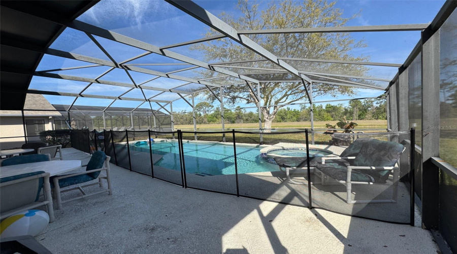 KISSIMMEE, Florida 34747, 7 Bedrooms Bedrooms, ,4 BathroomsBathrooms,Residential,For Sale,LA ISLA,0,MFRS5122822