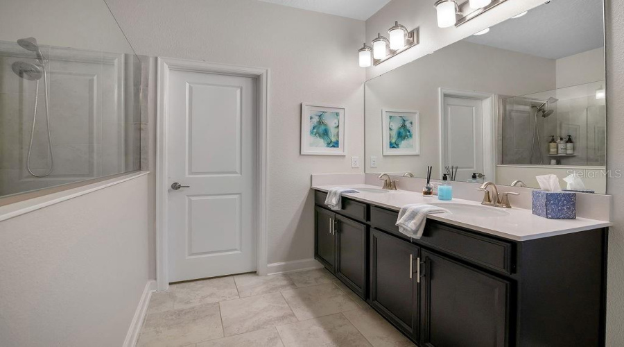 DAVENPORT, Florida 33896, 4 Bedrooms Bedrooms, ,3 BathroomsBathrooms,Residential,For Sale,CROQUET,0,MFRS5122806