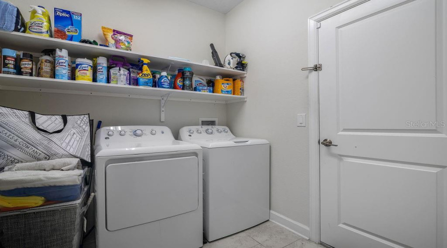 DAVENPORT, Florida 33896, 4 Bedrooms Bedrooms, ,3 BathroomsBathrooms,Residential,For Sale,CROQUET,0,MFRS5122806