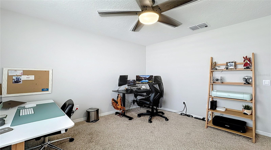 DAVENPORT, Florida 33837, 4 Bedrooms Bedrooms, ,2 BathroomsBathrooms,Residential,For Sale,LILY,0,MFRO6290368