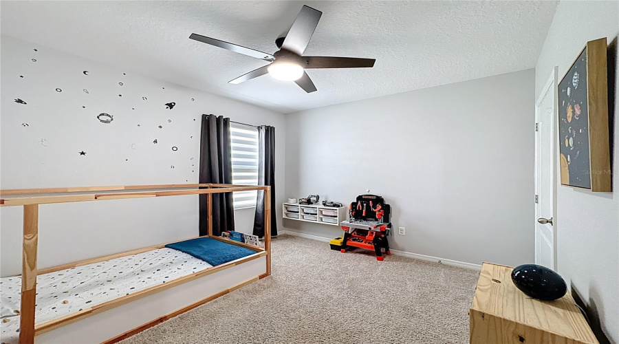 DAVENPORT, Florida 33837, 4 Bedrooms Bedrooms, ,2 BathroomsBathrooms,Residential,For Sale,LILY,0,MFRO6290368
