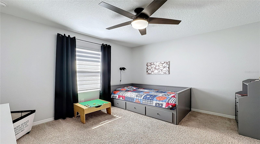 DAVENPORT, Florida 33837, 4 Bedrooms Bedrooms, ,2 BathroomsBathrooms,Residential,For Sale,LILY,0,MFRO6290368