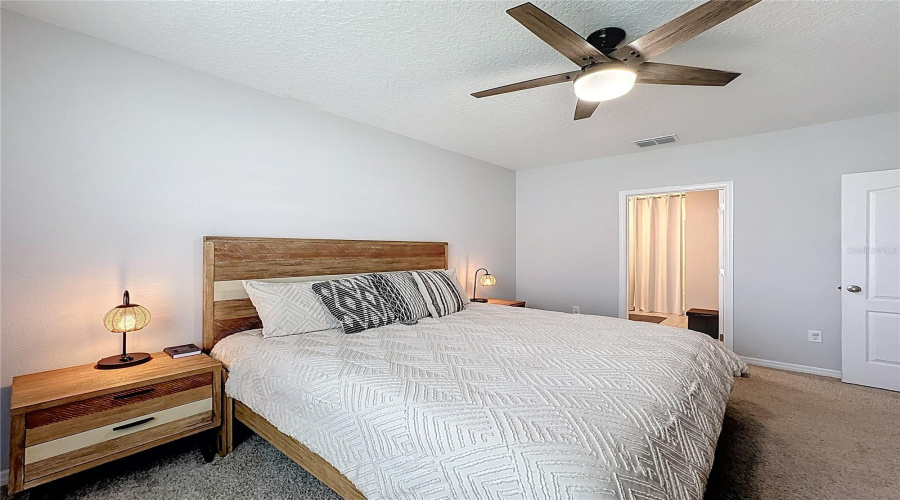 DAVENPORT, Florida 33837, 4 Bedrooms Bedrooms, ,2 BathroomsBathrooms,Residential,For Sale,LILY,0,MFRO6290368
