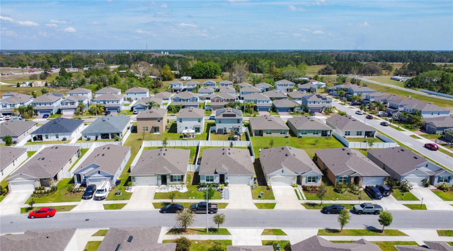 DAVENPORT, Florida 33837, 4 Bedrooms Bedrooms, ,2 BathroomsBathrooms,Residential,For Sale,LILY,0,MFRO6290368