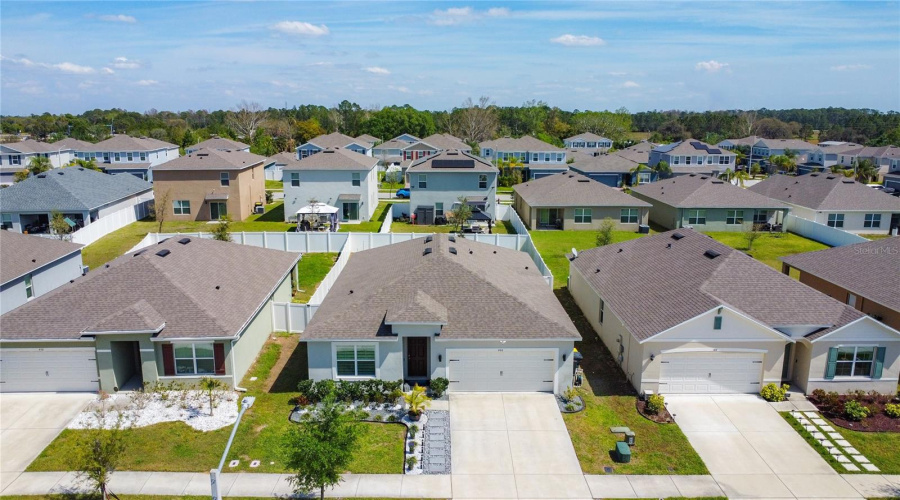 DAVENPORT, Florida 33837, 4 Bedrooms Bedrooms, ,2 BathroomsBathrooms,Residential,For Sale,LILY,0,MFRO6290368