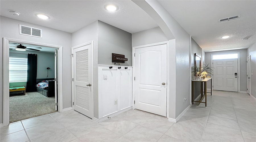 DAVENPORT, Florida 33837, 4 Bedrooms Bedrooms, ,2 BathroomsBathrooms,Residential,For Sale,LILY,0,MFRO6290368