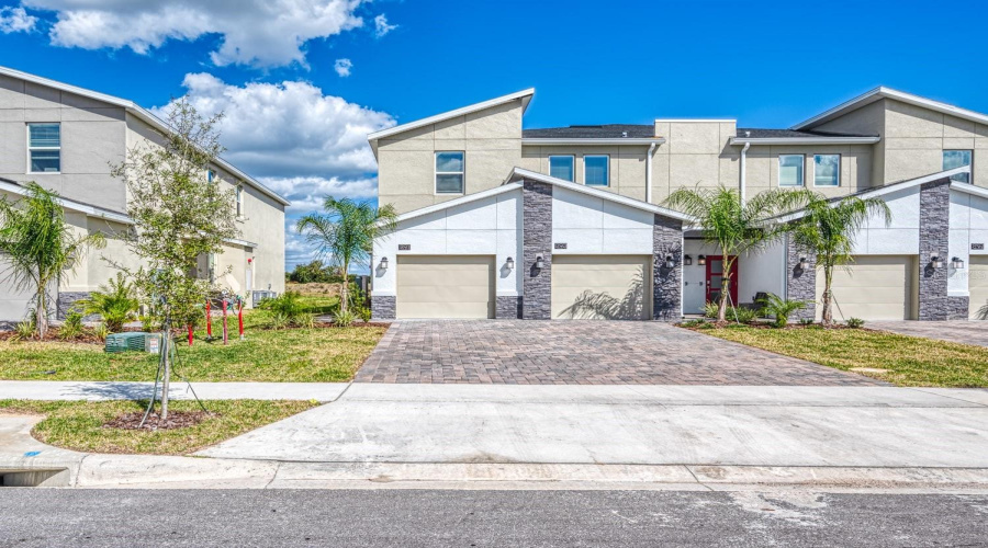 DAVENPORT, Florida 33896, 2 Bedrooms Bedrooms, ,2 BathroomsBathrooms,Residential,For Sale,OCEAN COURSE,0,MFRS5098179